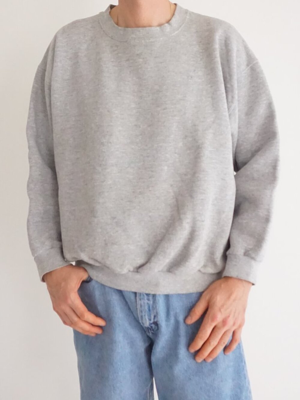 Vintage 90's Cotton Grey Heathered Solid Minimalist Athletic Classic Sweater M
